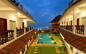 B'Canti Boutique Beach Resort